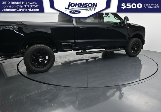 2027 Ford F-350SD Lariat