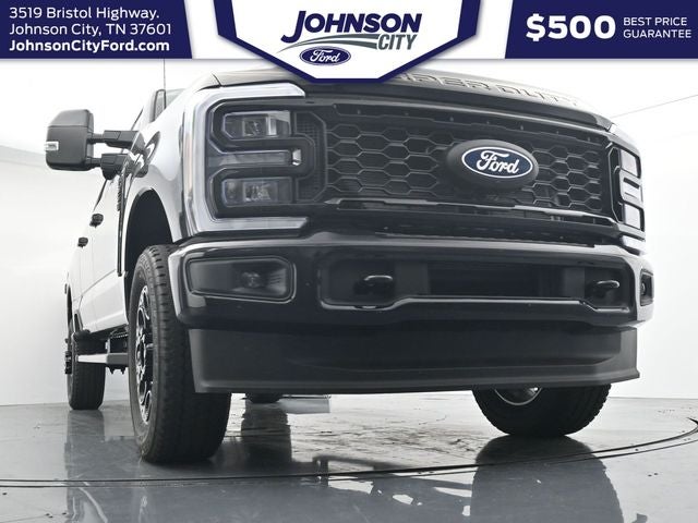 2027 Ford F-350SD Lariat