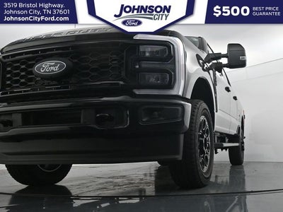 2027 Ford F-350SD Lariat