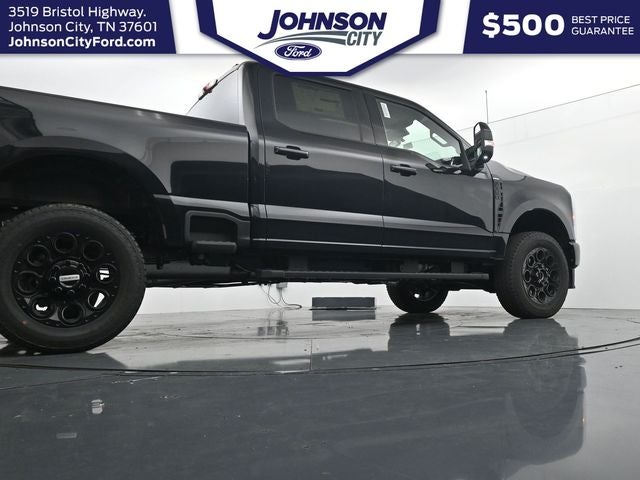 2027 Ford F-350SD Lariat