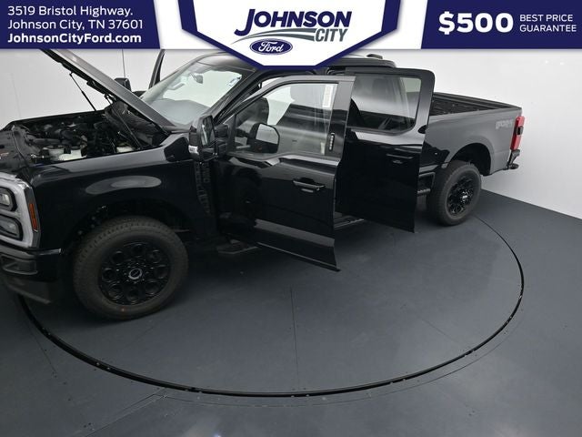 2027 Ford F-350SD Lariat