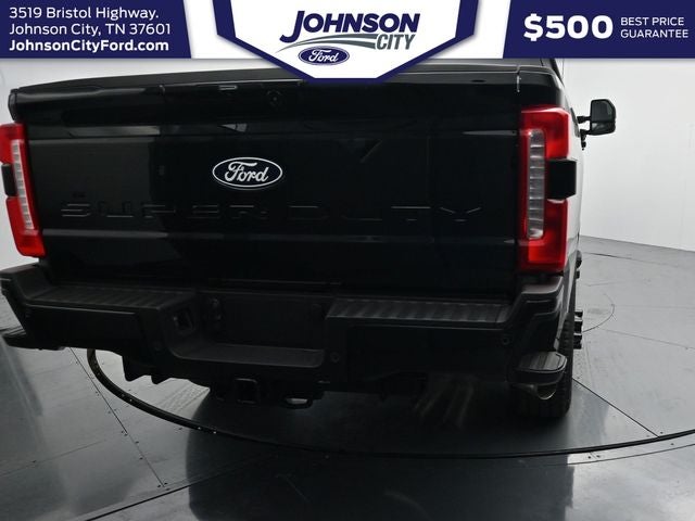 2027 Ford F-350SD Lariat