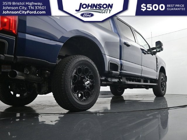 2027 Ford F-350SD XLT