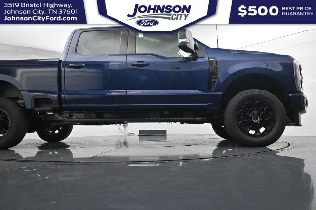 2027 Ford F-350SD XLT
