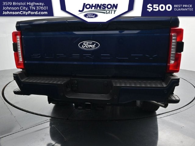 2027 Ford F-350SD XLT