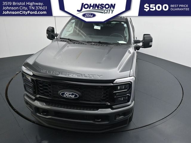 2027 Ford F-350SD Lariat