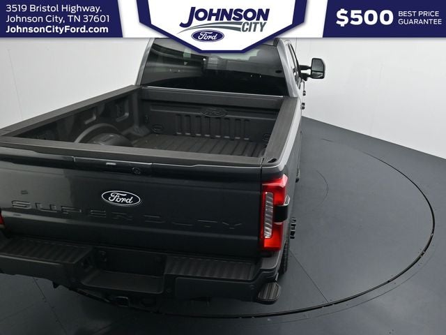 2027 Ford F-350SD Lariat