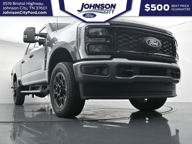 2027 Ford F-350SD Lariat