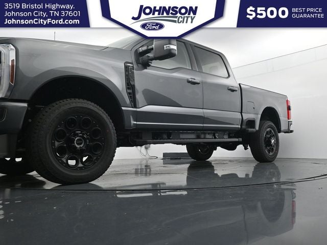 2027 Ford F-350SD Lariat