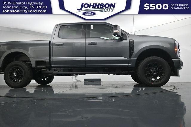 2027 Ford F-350SD Lariat