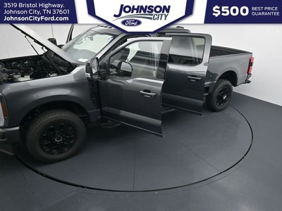 2027 Ford F-350SD Lariat
