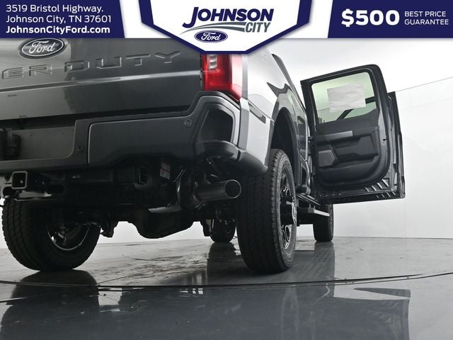 2027 Ford F-350SD Lariat