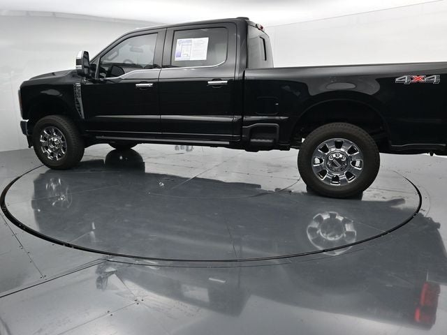2025 Ford F-350SD Lariat