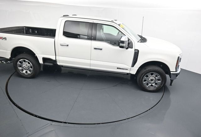 2025 Ford F-350SD Lariat