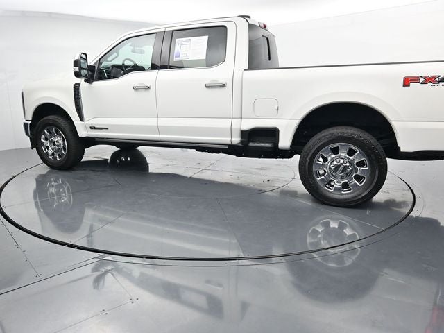 2025 Ford F-350SD Lariat