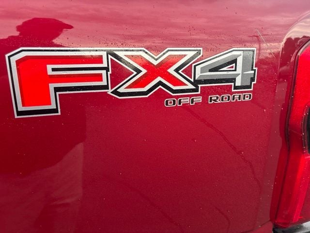 2025 Ford F-350SD Lariat