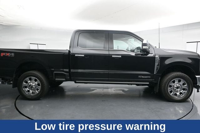 2025 Ford F-350SD Lariat