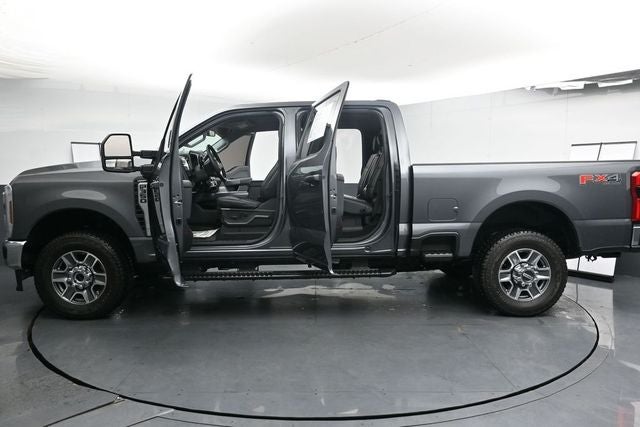 2024 Ford F-350SD Lariat