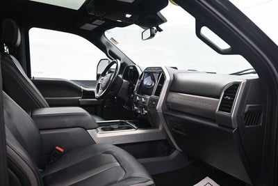2022 Ford F-350SD Platinum