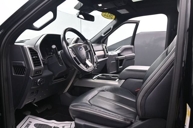2022 Ford F-350SD Platinum