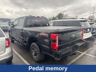 2024 Ford F-350SD Lariat