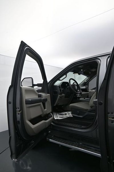 2022 Ford F-350SD XL