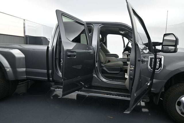 2022 Ford F-350SD XL