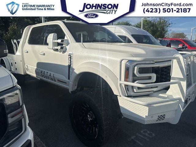 2023 Ford F-450SD Platinum