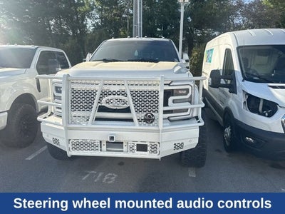 2023 Ford F-450SD Platinum