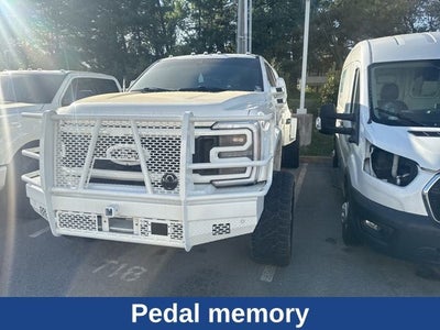 2023 Ford F-450SD Platinum