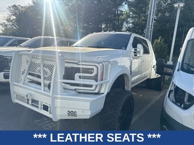 2023 Ford F-450SD Platinum