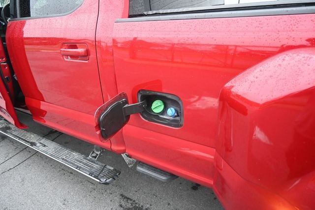 2022 Ford F-450SD Lariat