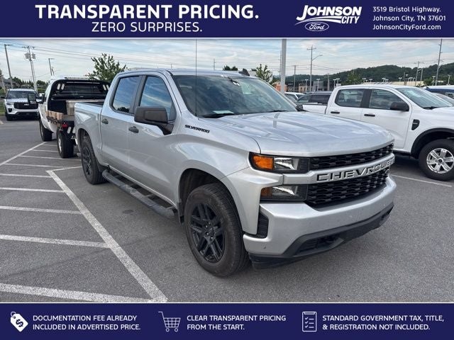 2022 Chevrolet Silverado 1500 Custom 4X4 Crew Cab Short Box's photo