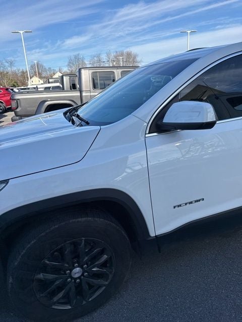 2019 GMC Acadia SLT-1