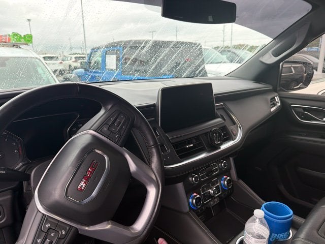 2021 GMC Yukon SLT