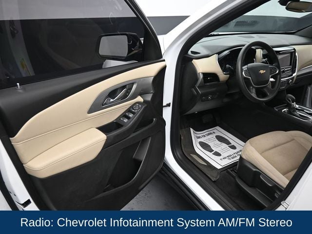 2022 Chevrolet Traverse LS