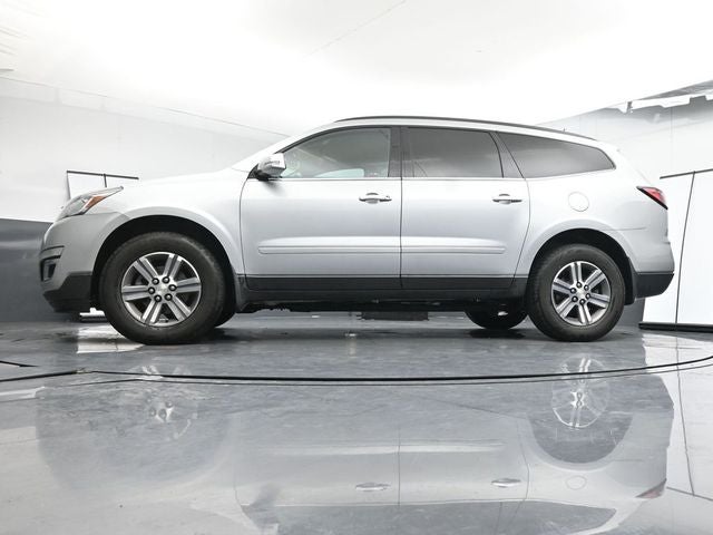 2017 Chevrolet Traverse 2LT