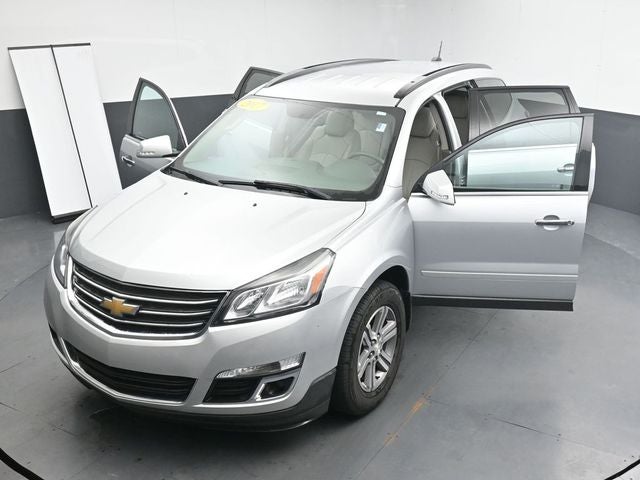 2017 Chevrolet Traverse 2LT