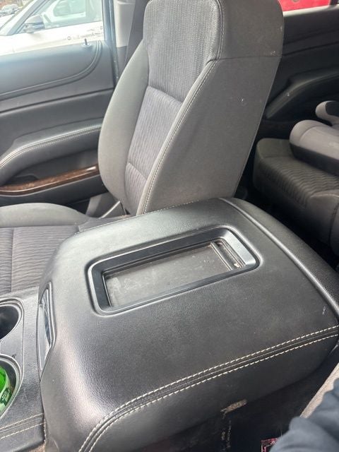 2017 Chevrolet Suburban LS