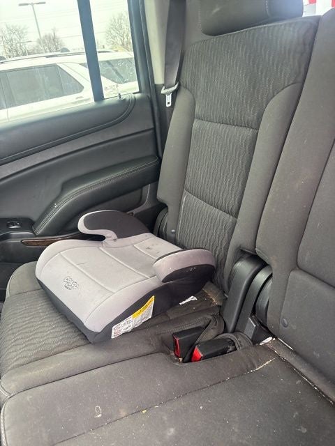 2017 Chevrolet Suburban LS