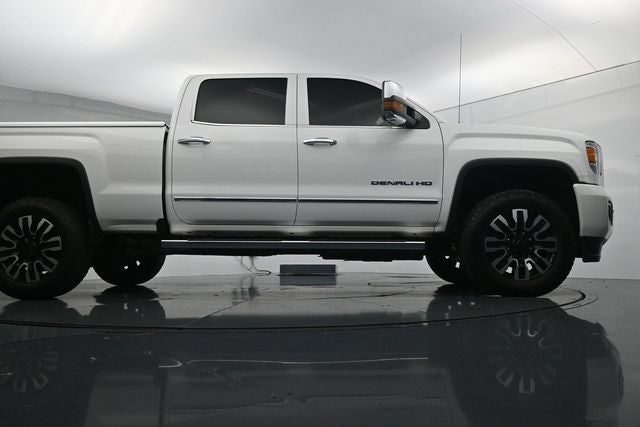 2016 GMC Sierra 2500HD Denali