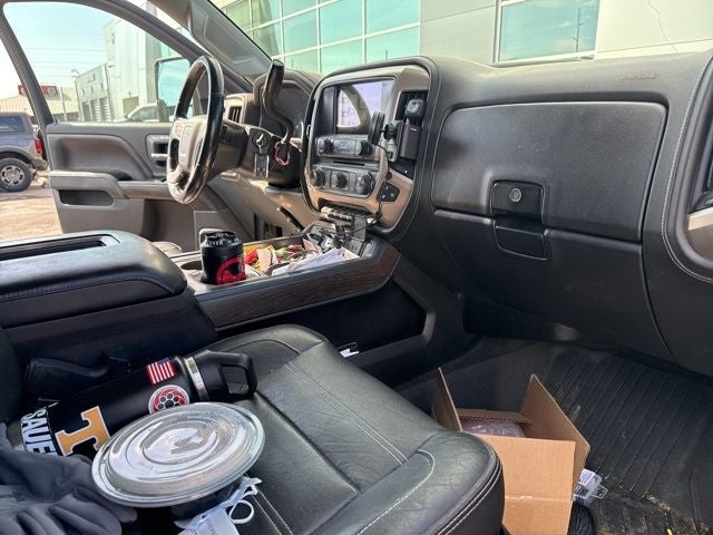 2017 GMC Sierra 2500HD Denali