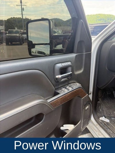 2017 GMC Sierra 3500HD Denali