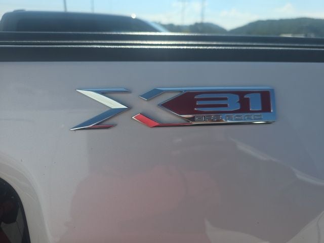 2023 GMC Sierra 2500HD SLT