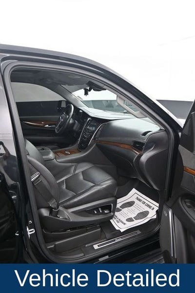 2020 Cadillac Escalade Luxury