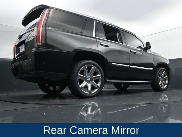 2020 Cadillac Escalade Luxury