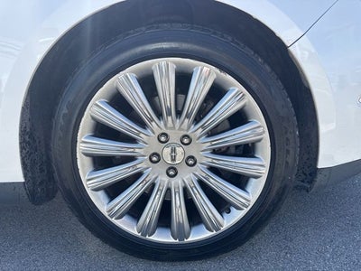 2015 Lincoln MKS Base