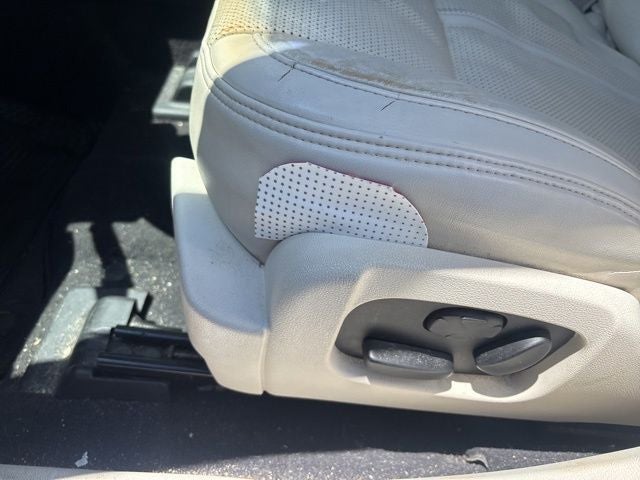 2011 Lincoln MKS Base