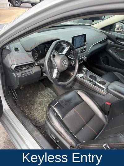 2020 Nissan Altima 2.5 SR