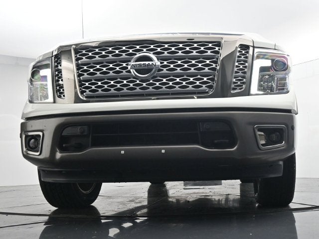 2019 Nissan Titan Platinum Reserve